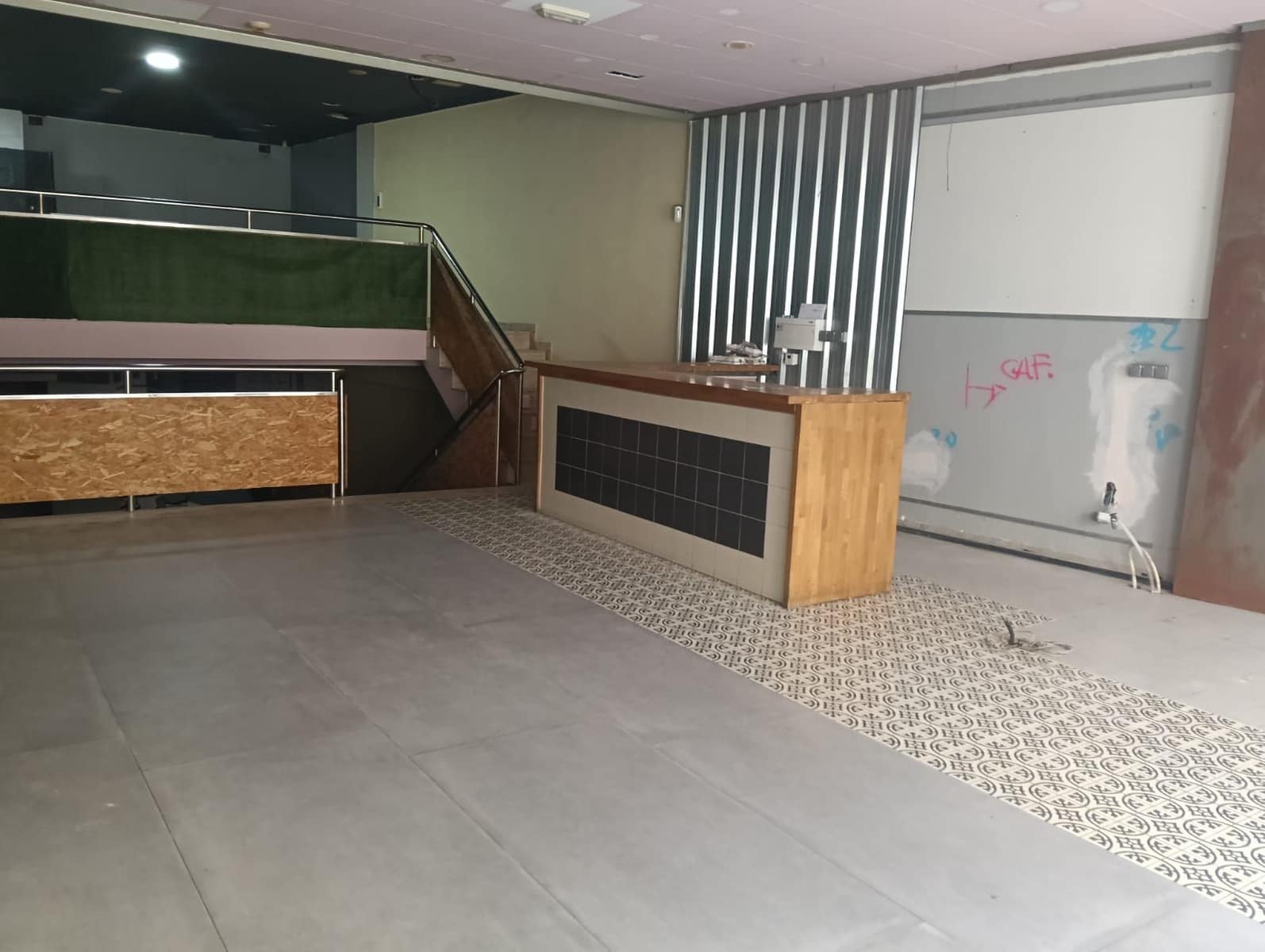 Commercial for rent in Benicarlo - € 1,700 (Ref: 9239576)