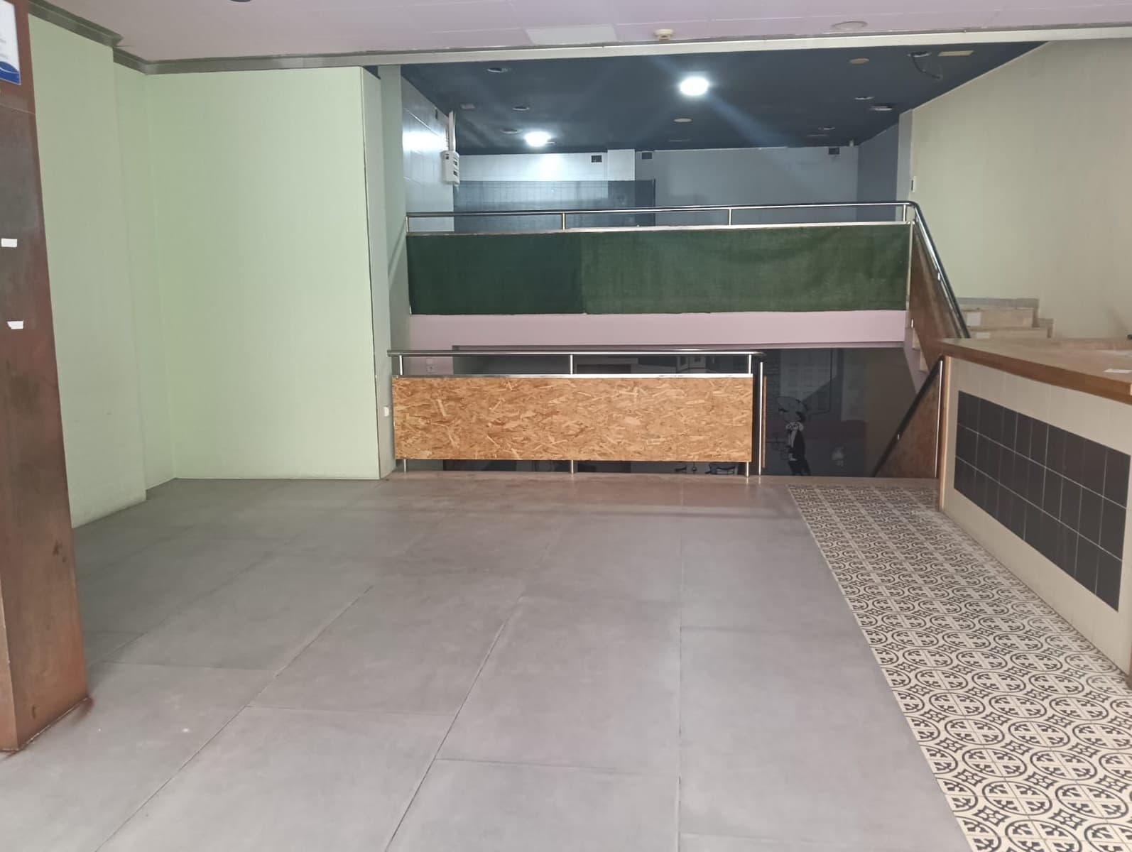 Commercial for rent in Benicarlo - € 1,700 (Ref: 9239576)