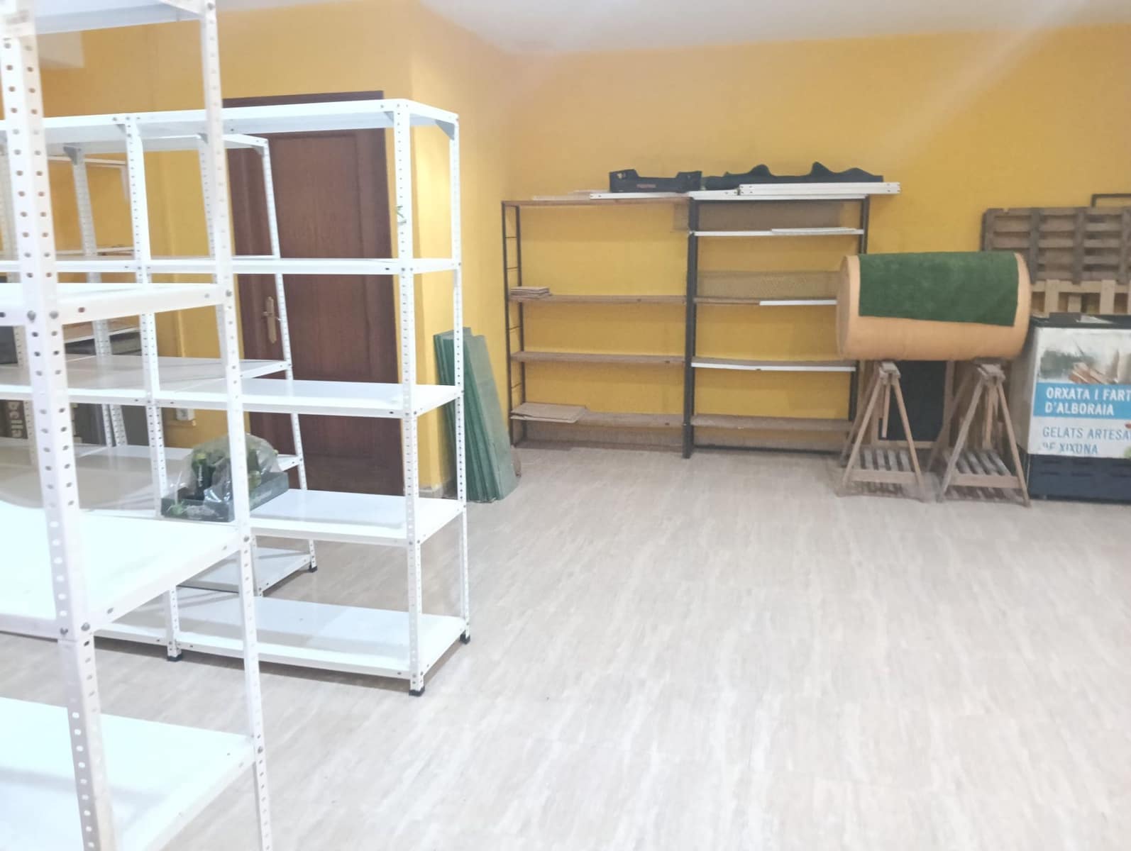 Commercial for rent in Benicarlo - € 1,700 (Ref: 9239576)