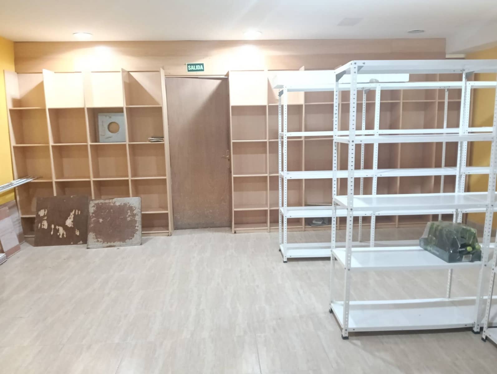 Commercial for rent in Benicarlo - € 1,700 (Ref: 9239576)