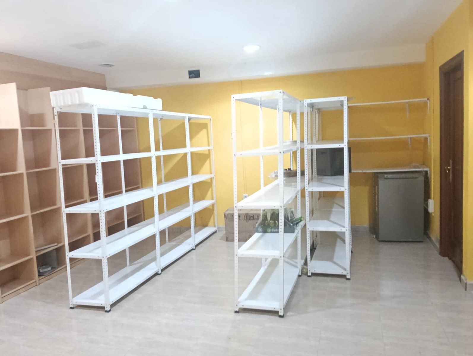 Commercial for rent in Benicarlo - € 1,700 (Ref: 9239576)