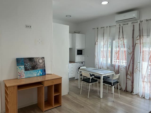 2 soverom Leilighet til salgs i Vinaròs med garasje - € 135 000 (Ref: 9272051)