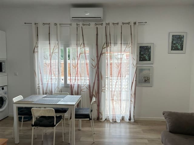 2 soverom Leilighet til salgs i Vinaròs med garasje - € 135 000 (Ref: 9272051)