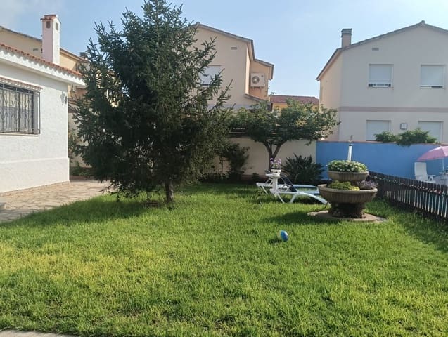 4 soveværelse Villa til salg i Vinaròs med garage - € 370.000 (Ref: 9317166)