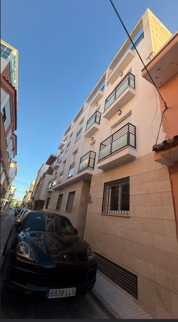 2 bedroom Flat for sale in Mijas with garage - € 215,000 (Ref: 9357065)