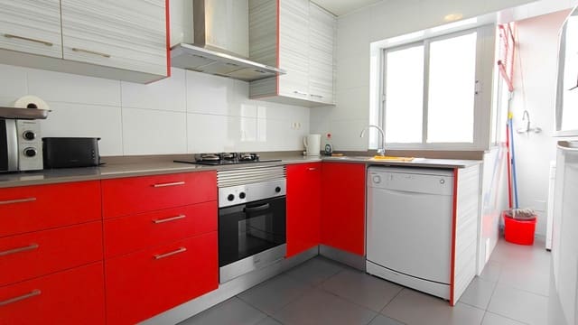 4 makuuhuone Asunto myytävänä paikassa Vinaròs - 95 300 € (Ref: 9395697)