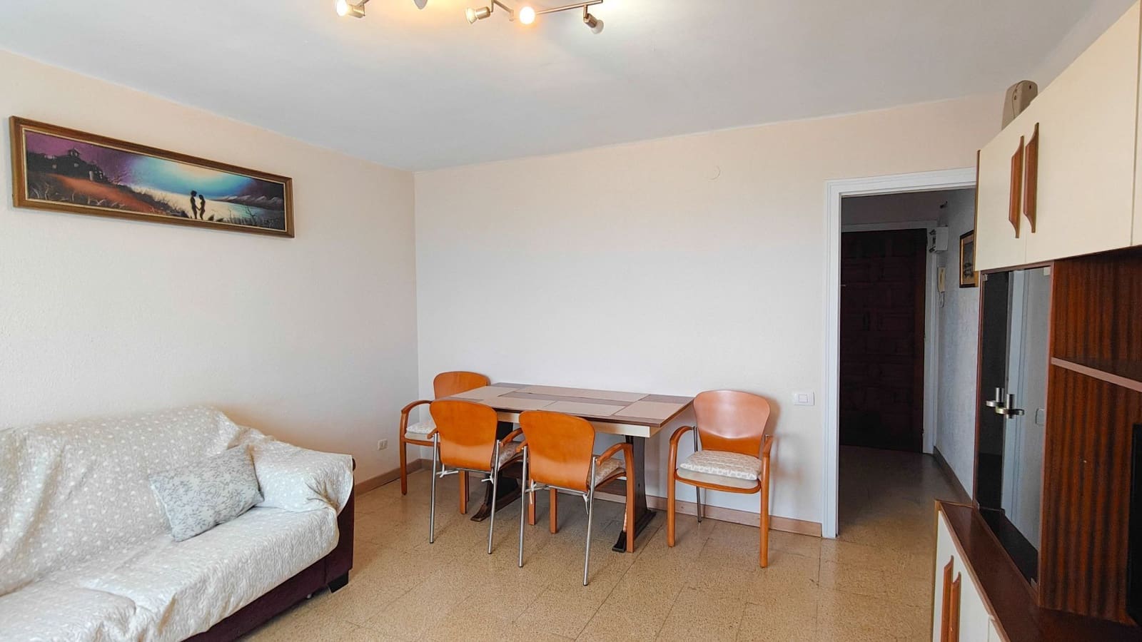 4 slaapkamer Flat te koop in Vinaros - € 95.300 (Ref: 9395697)