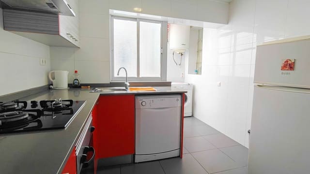 4 makuuhuone Asunto myytävänä paikassa Vinaròs - 95 300 € (Ref: 9395697)