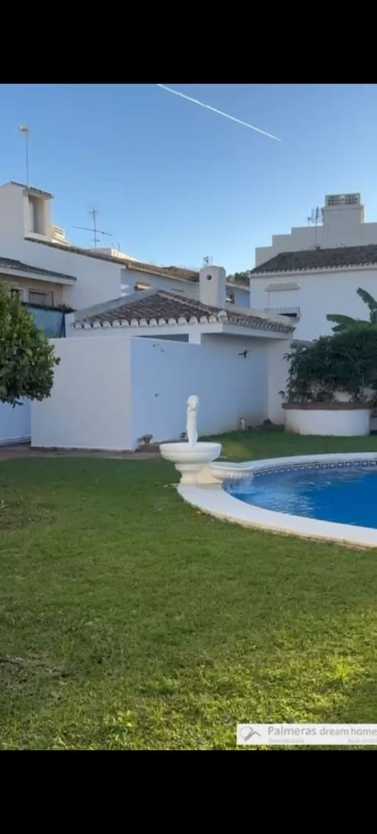 4 soverom Villa til salgs i Fuengirola med svømmebasseng garasje - € 1 950 000 (Ref: 9448562)