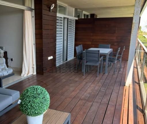 3 quarto Apartamento para venda em Manilva com piscina garagem - 393 500 € (Ref: 9453042)