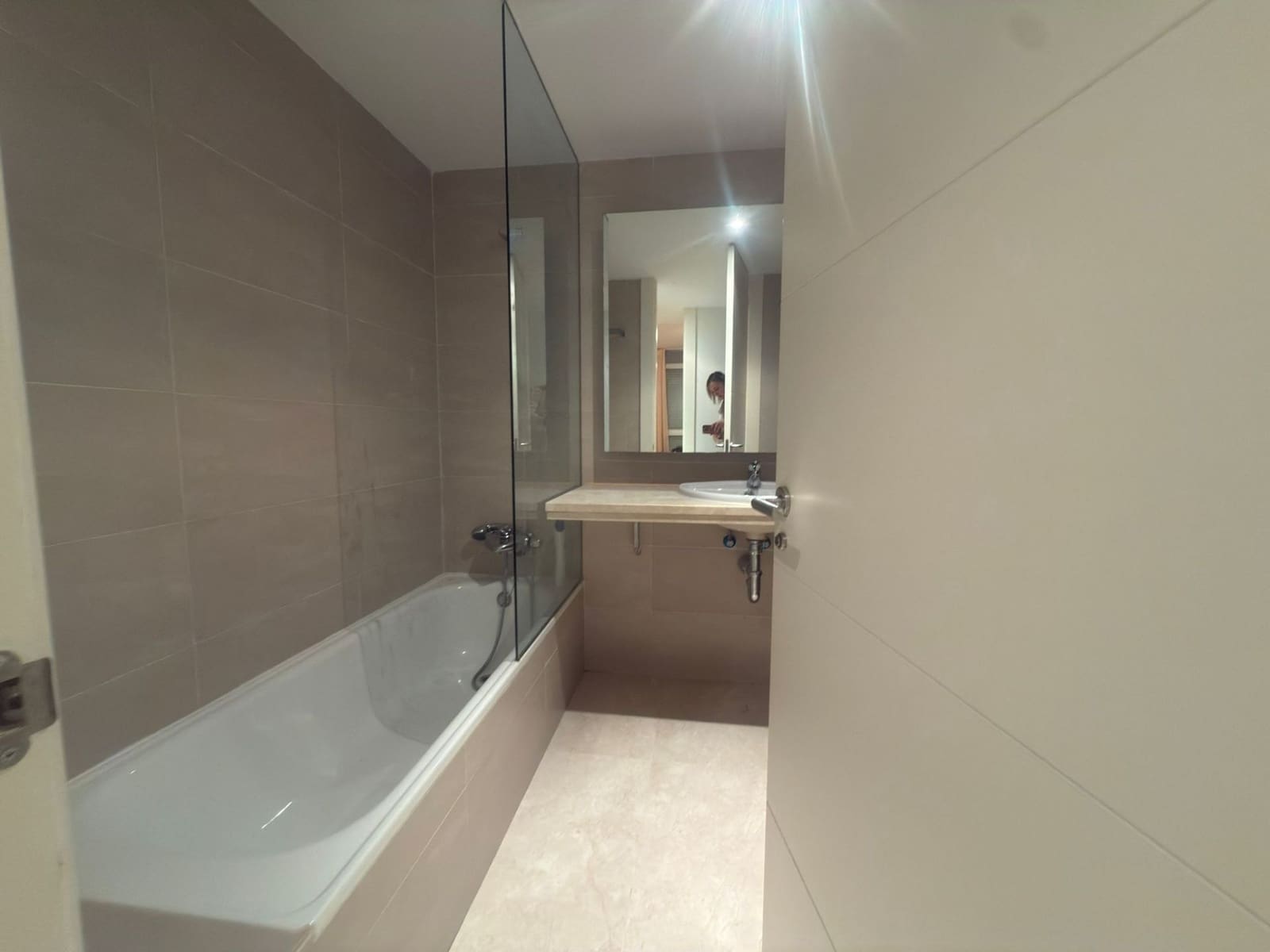 3 quarto Apartamento para venda em Manilva com piscina garagem - 393 500 € (Ref: 9453042)