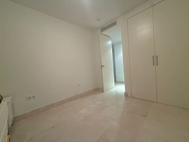 3 quarto Apartamento para venda em Manilva com piscina garagem - 393 500 € (Ref: 9453042)