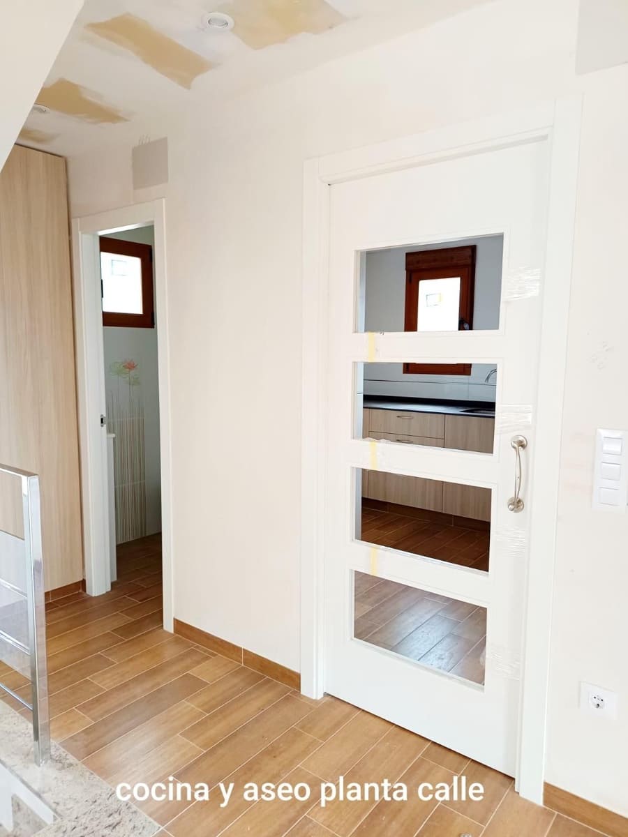 3 chambre Villa/Maison à vendre à Benicarlo avec garage - 335 000 € (Ref: 9468090)