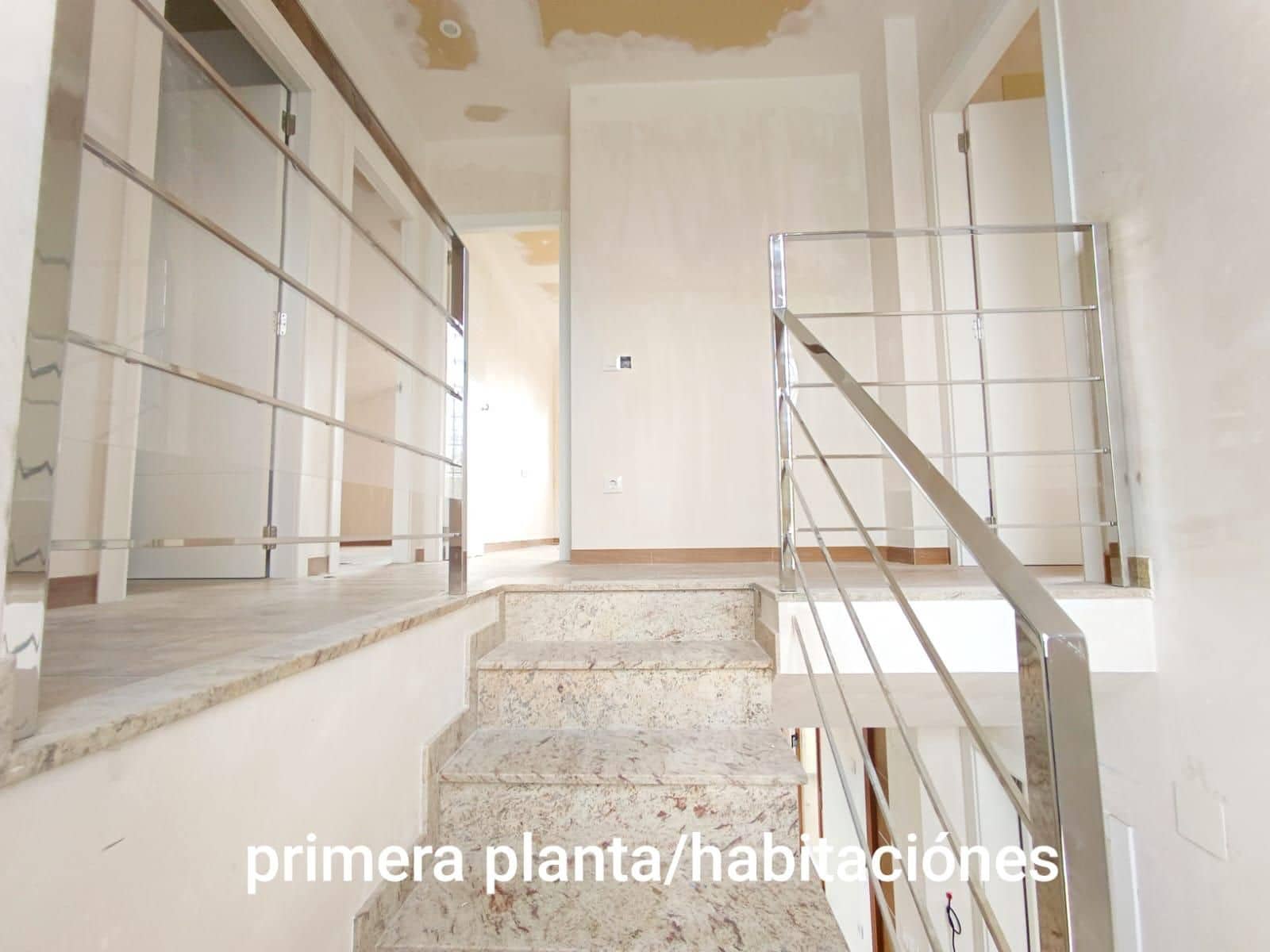 3 chambre Villa/Maison à vendre à Benicarlo avec garage - 335 000 € (Ref: 9468090)