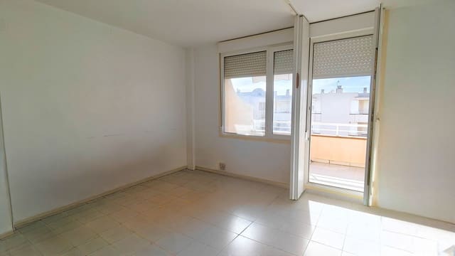 1 soveværelse Lejlighed til salg i Vinaròs med swimmingpool - € 127.000 (Ref: 9496793)