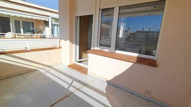 1 soveværelse Lejlighed til salg i Vinaròs med swimmingpool - € 127.000 (Ref: 9496793)