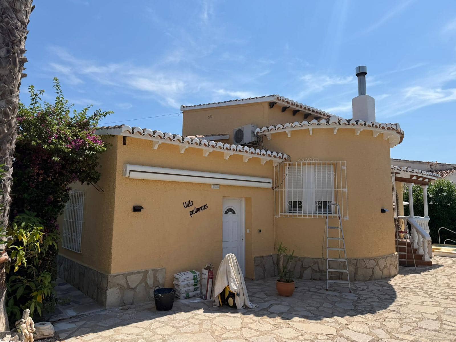3 bedroom Bungalow for sale in Els Poblets with pool garage - € 475,000 (Ref: 10017743)