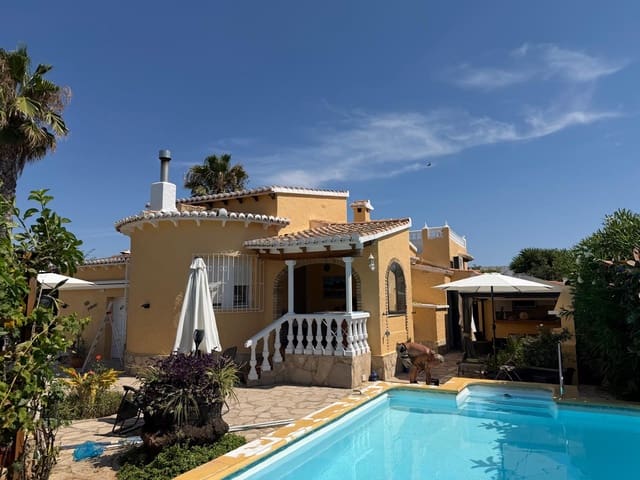 3 bedroom Bungalow for sale in Els Poblets with pool garage - € 475,000 (Ref: 10017743)