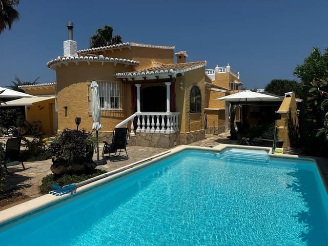 3 bedroom Bungalow for sale in Els Poblets with pool garage - € 475,000 (Ref: 10017743)