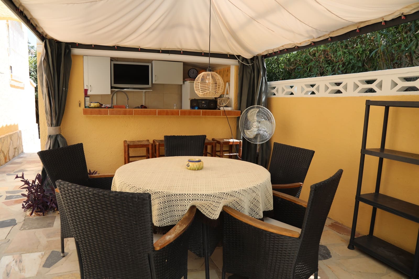 3 bedroom Bungalow for sale in Els Poblets with pool garage - € 475,000 (Ref: 10017743)