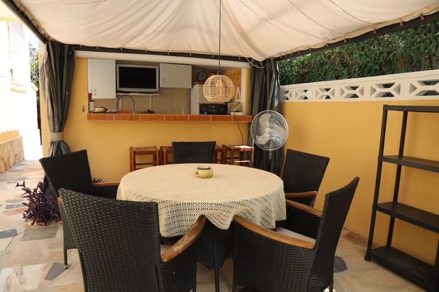3 bedroom Bungalow for sale in Els Poblets with pool garage - € 475,000 (Ref: 10017743)