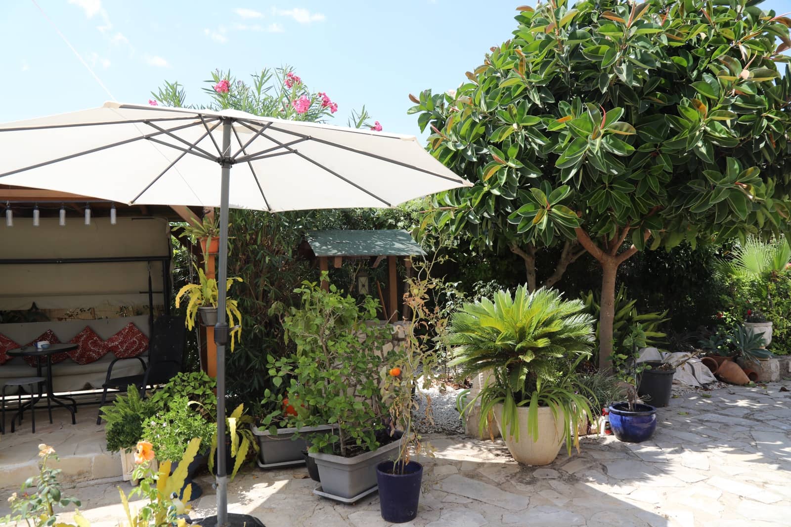 3 bedroom Bungalow for sale in Els Poblets with pool garage - € 475,000 (Ref: 10017743)