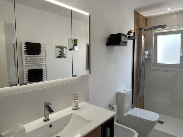 4 bedroom Penthouse for sale in Dénia with pool garage - € 770,000 (Ref: 9431062)