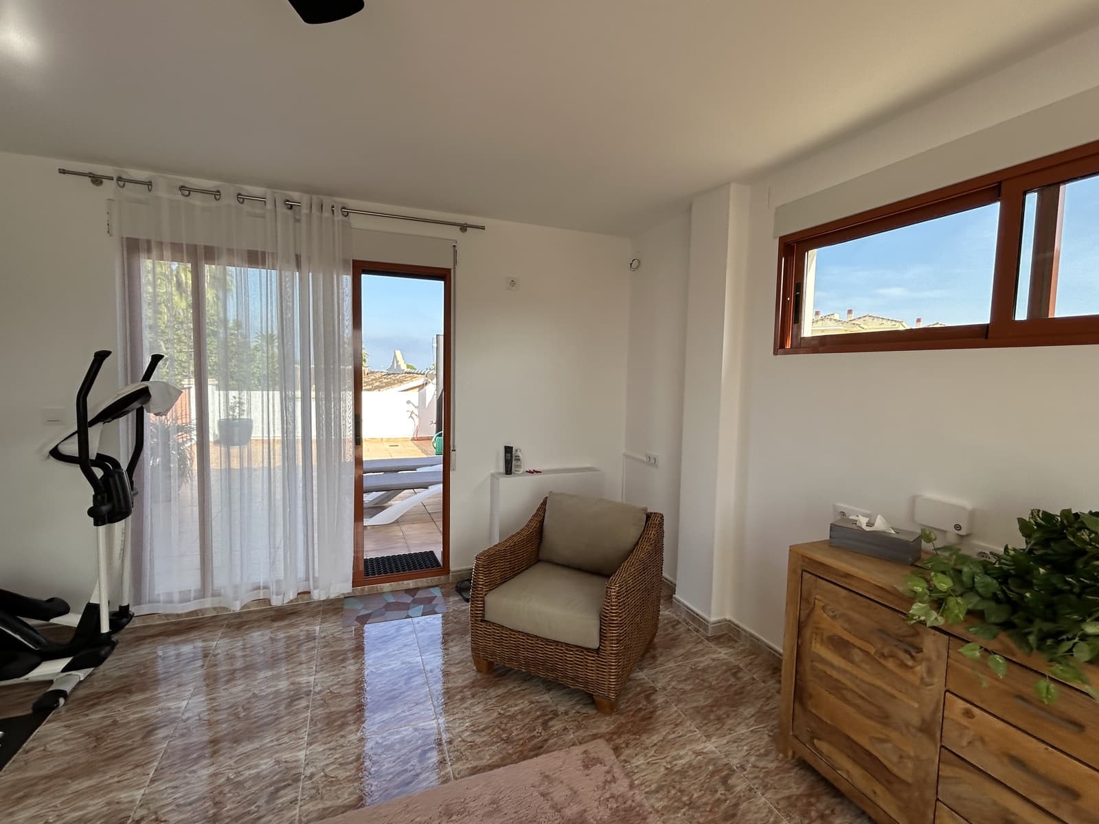 4 sypialnia Penthouse na sprzedaż w Denia z basenem garażem - 790 000 € (Ref: 9431062)