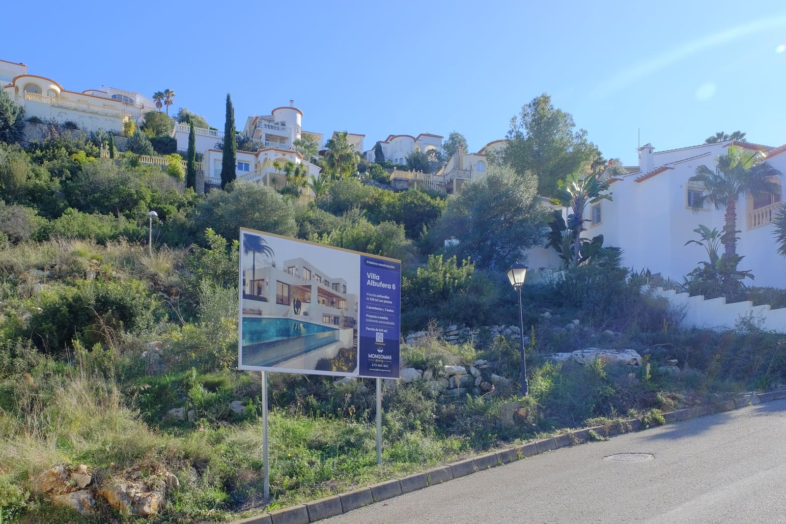 4 bedroom Villa for sale in Monte Solana with pool garage - € 795,000 (Ref: 9664062)