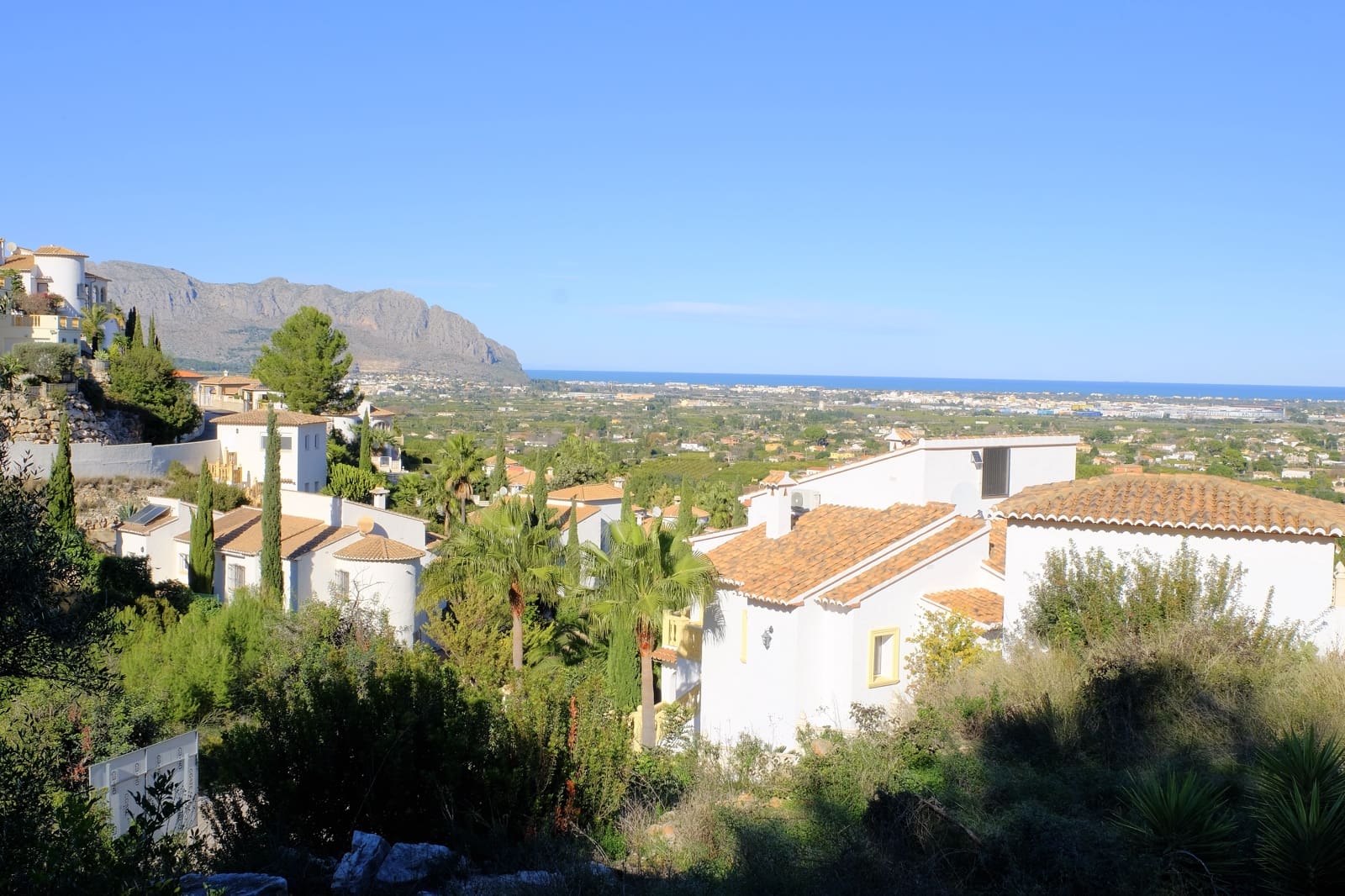 4 bedroom Villa for sale in Monte Solana with pool garage - € 795,000 (Ref: 9664062)