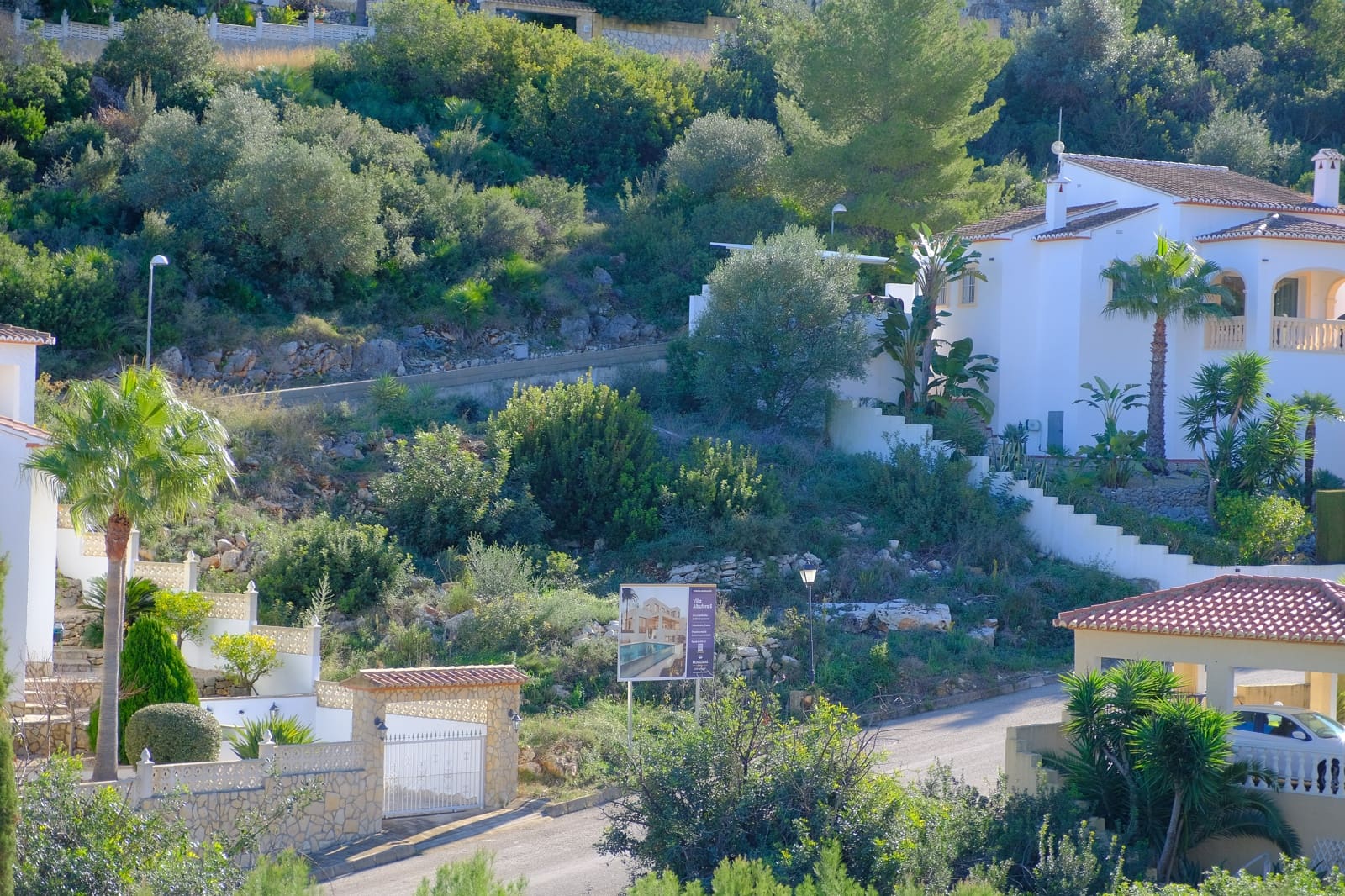 4 bedroom Villa for sale in Monte Solana with pool garage - € 795,000 (Ref: 9664062)