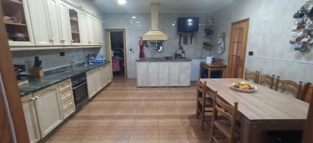 4 sypialnia Apartament na sprzedaż w Elche / Elx - 205 000 € (Ref: 8393104)