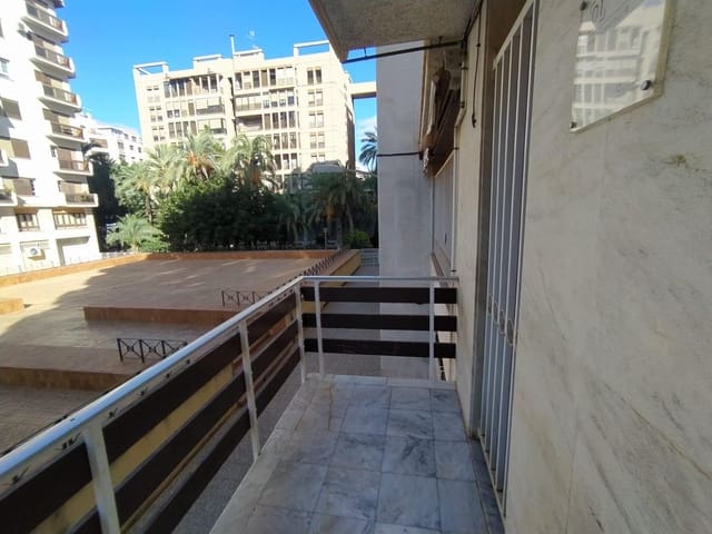 Office for sale in Centro, Elche / Elx - € 220,000 (Ref: 8393107)