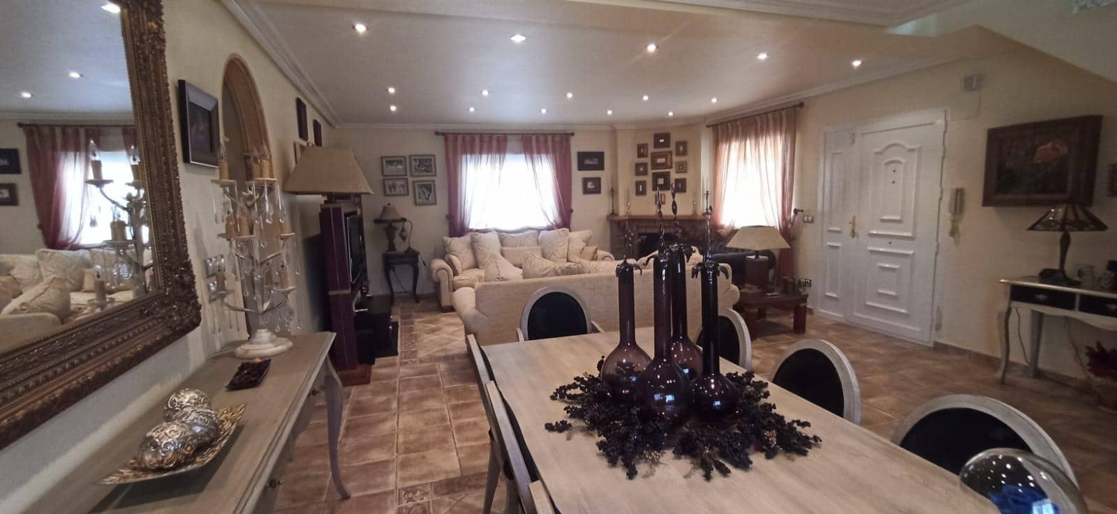 5 chambre Villa/Maison à vendre à Torrellano avec piscine - 469 000 € (Ref: 8393141)