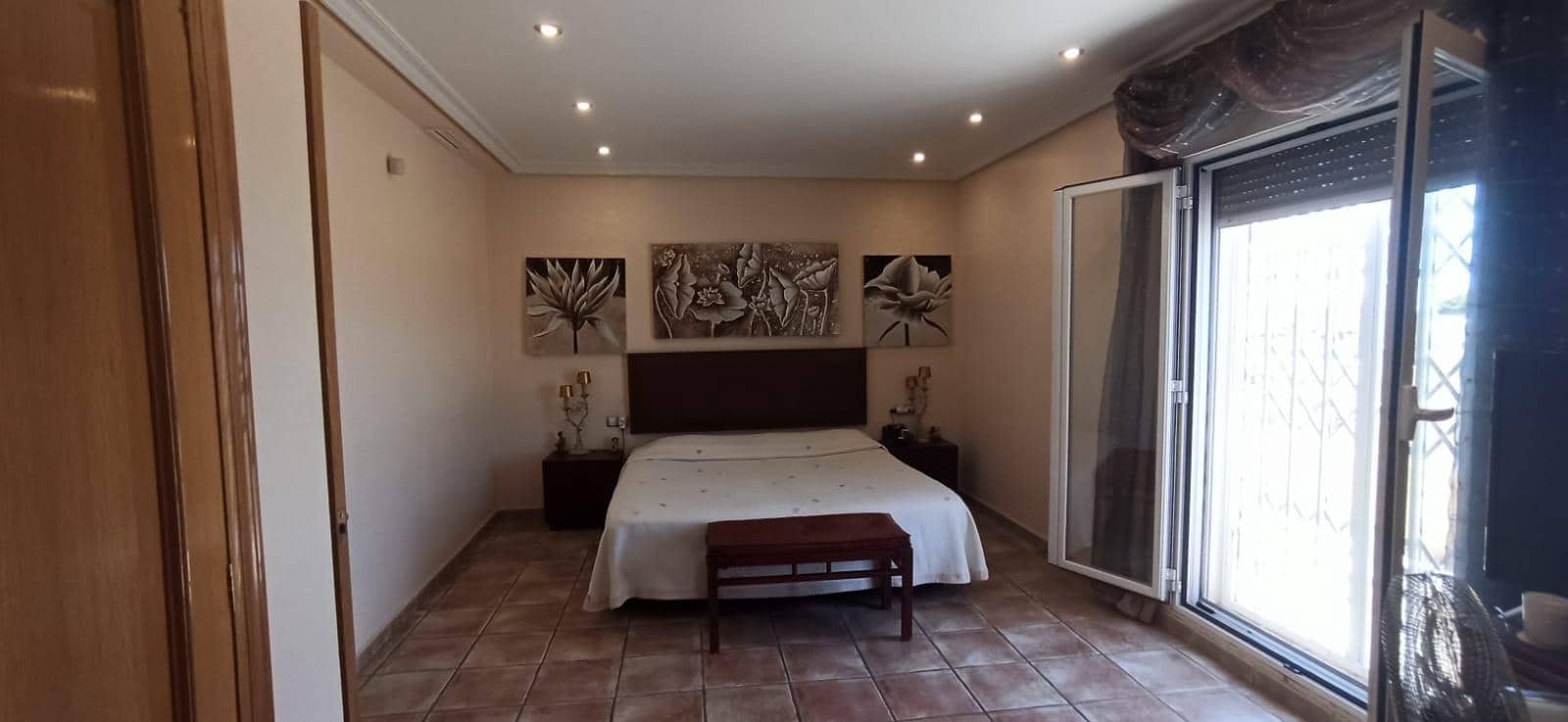 5 chambre Villa/Maison à vendre à Torrellano avec piscine - 469 000 € (Ref: 8393141)