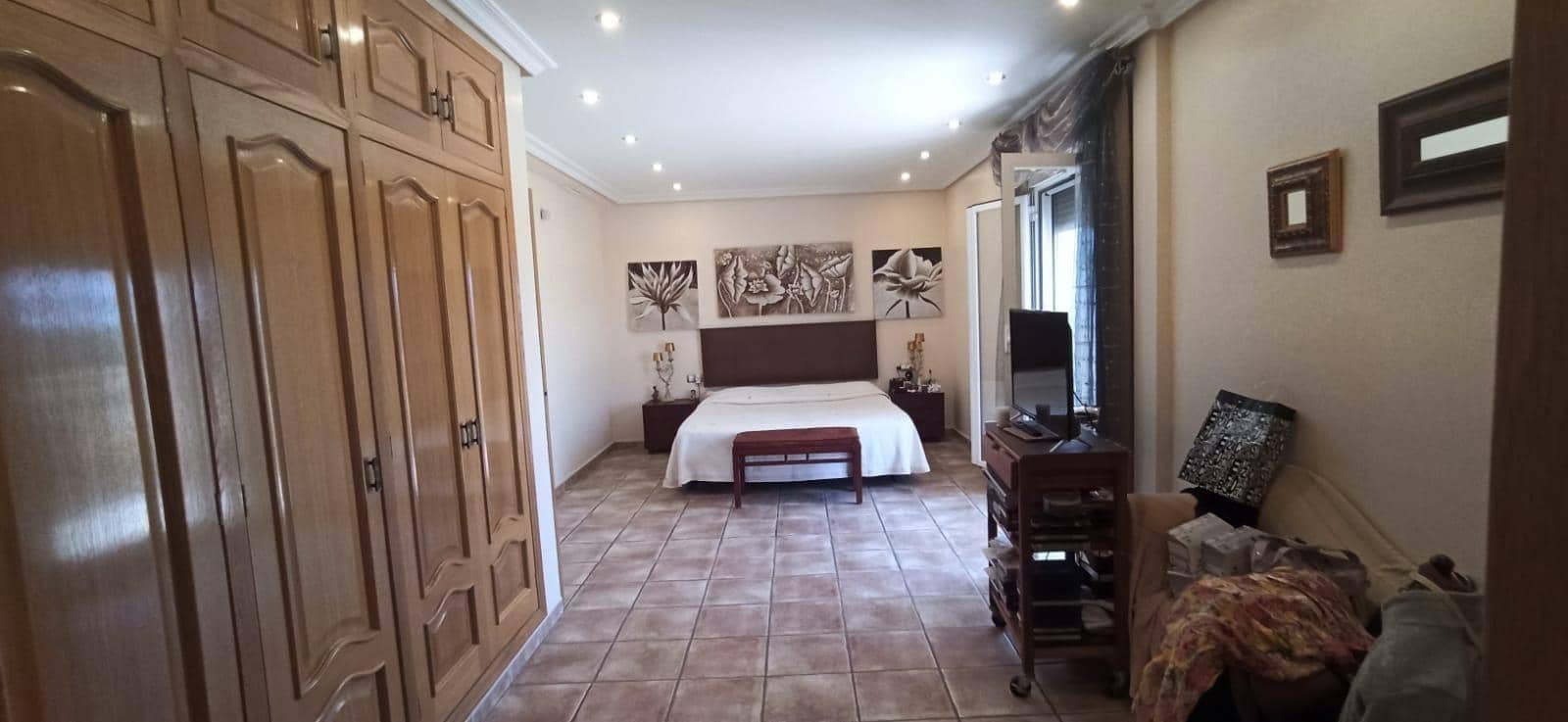 5 chambre Villa/Maison à vendre à Torrellano avec piscine - 469 000 € (Ref: 8393141)