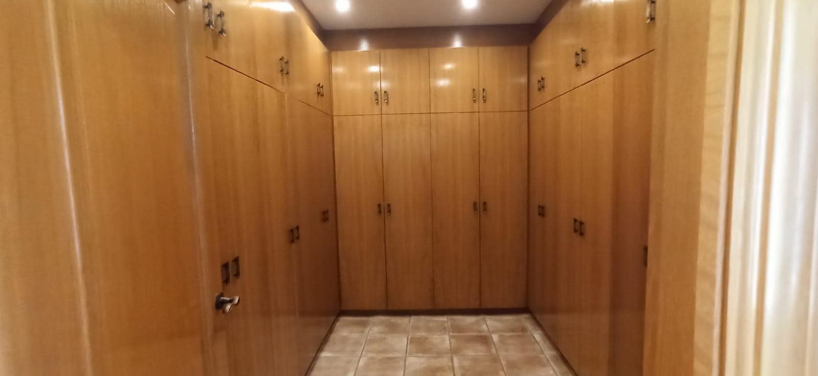 5 chambre Villa/Maison à vendre à Torrellano avec piscine - 469 000 € (Ref: 8393141)