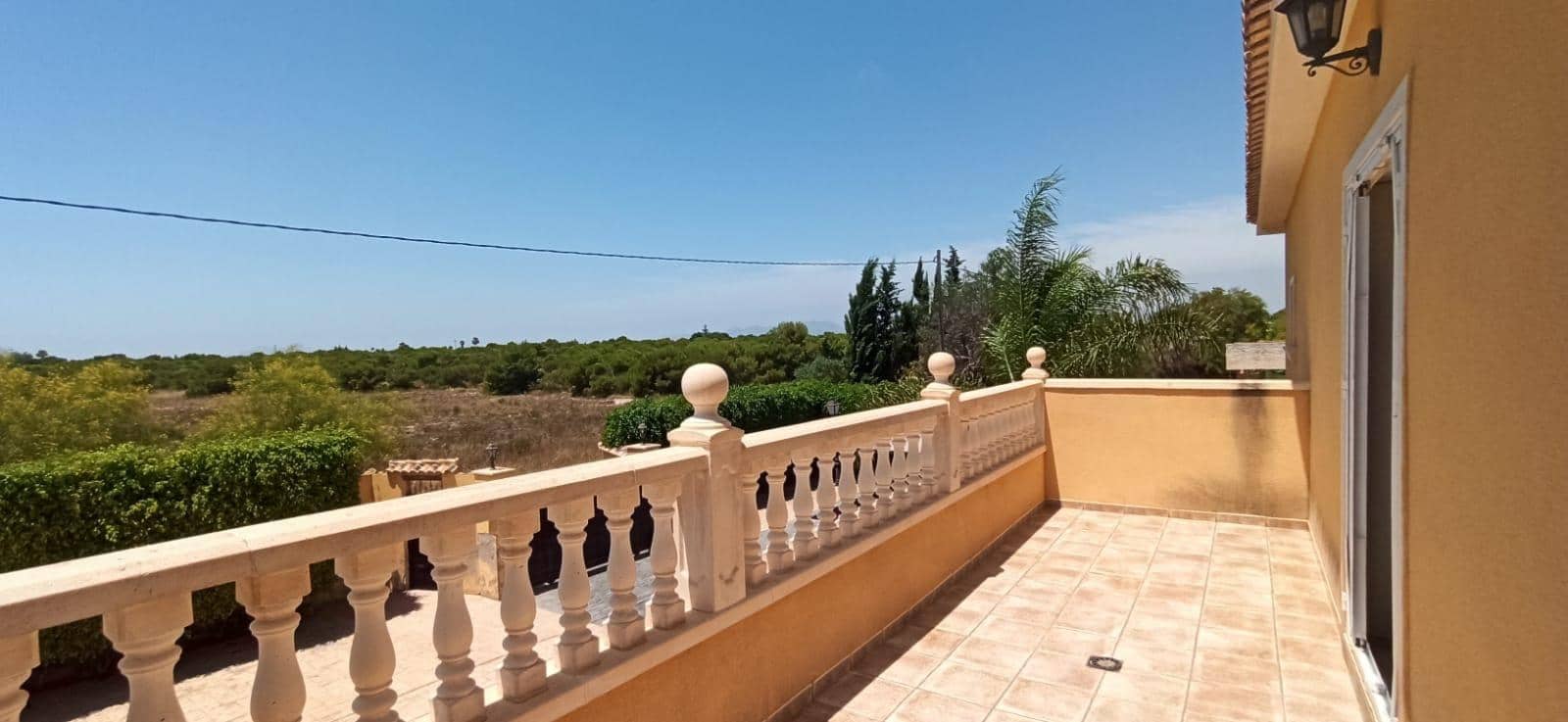 5 chambre Villa/Maison à vendre à Torrellano avec piscine - 469 000 € (Ref: 8393141)