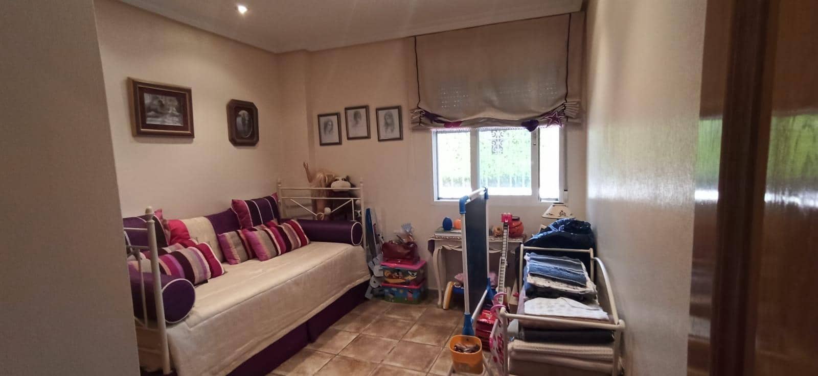 5 chambre Villa/Maison à vendre à Torrellano avec piscine - 469 000 € (Ref: 8393141)