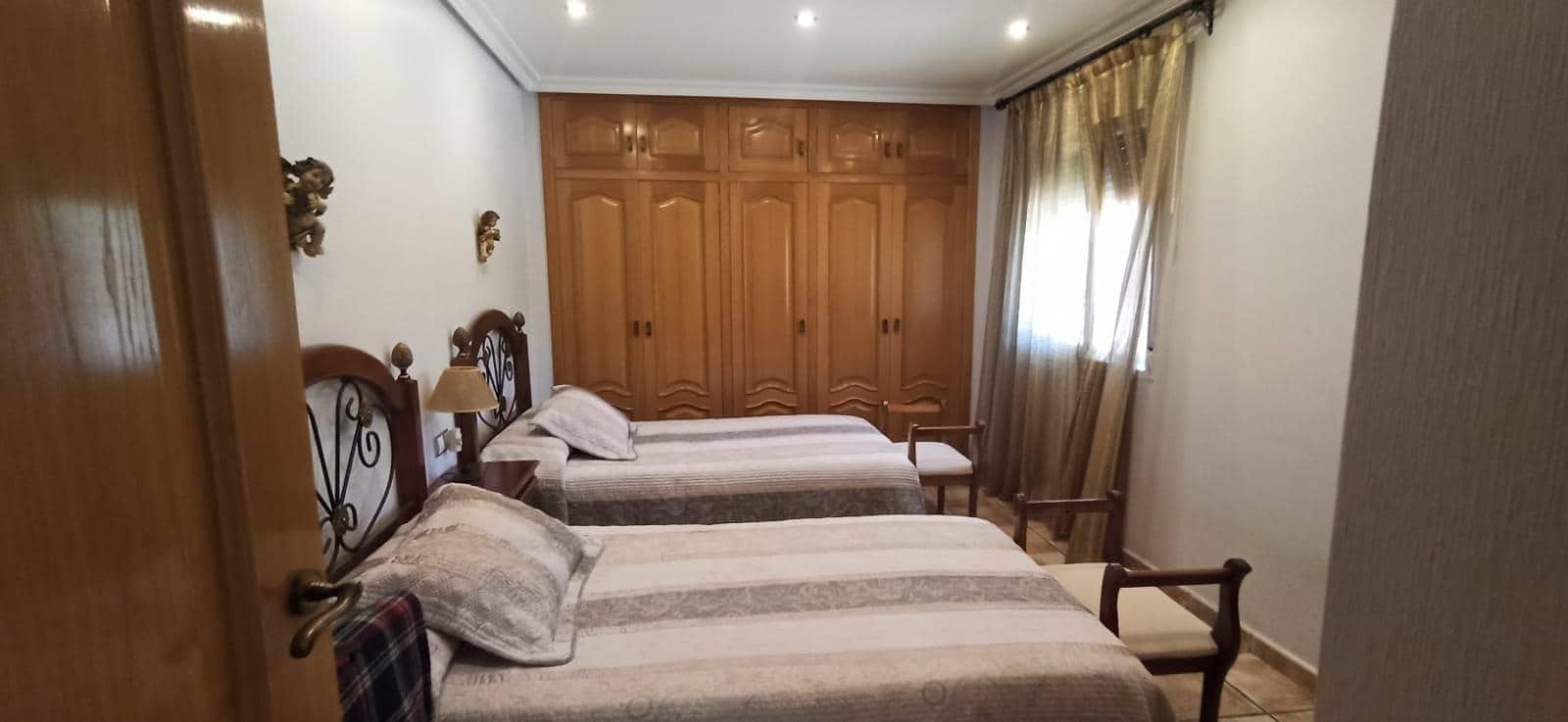 5 chambre Villa/Maison à vendre à Torrellano avec piscine - 469 000 € (Ref: 8393141)