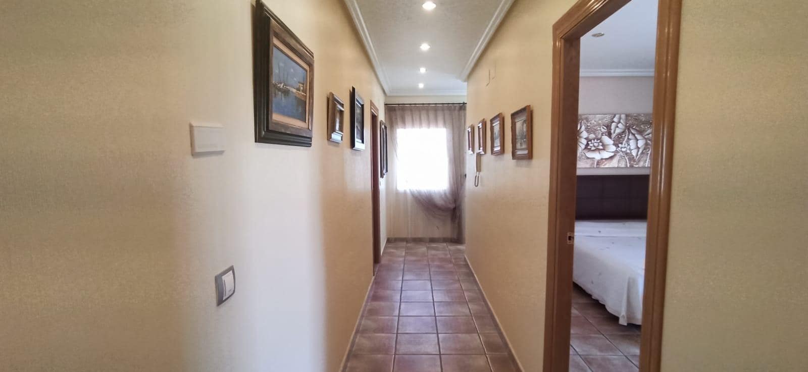 5 chambre Villa/Maison à vendre à Torrellano avec piscine - 469 000 € (Ref: 8393141)