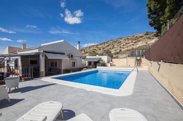 3 Zimmer Villa zu verkaufen in Elche / Elx mit Pool - 550.000 € (Ref: 8393144)
