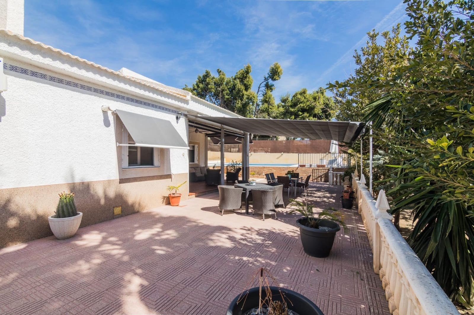 3 Zimmer Villa zu verkaufen in Elche / Elx mit Pool - 550.000 € (Ref: 8393144)