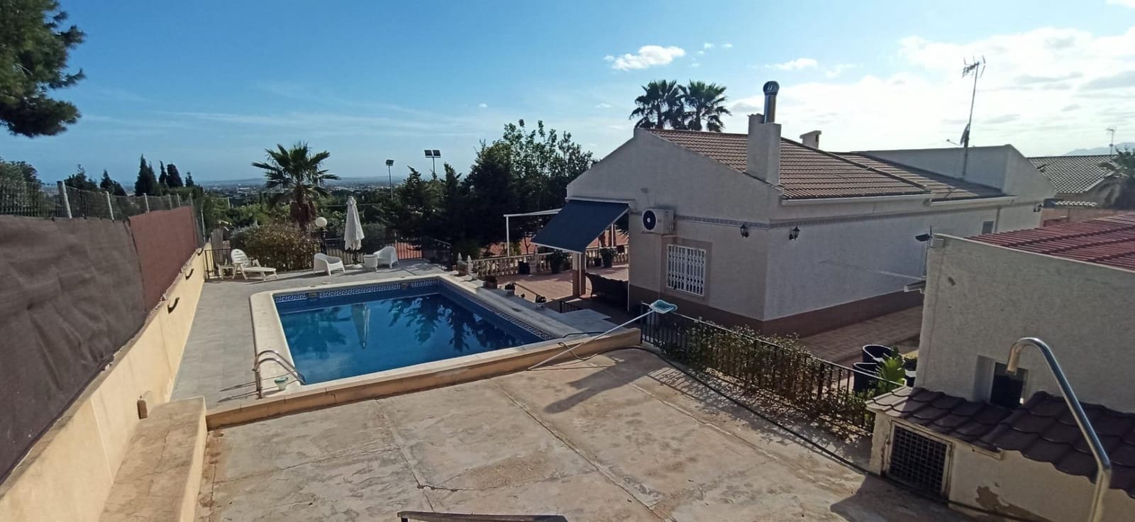 3 Zimmer Villa zu verkaufen in Elche / Elx mit Pool - 550.000 € (Ref: 8393144)