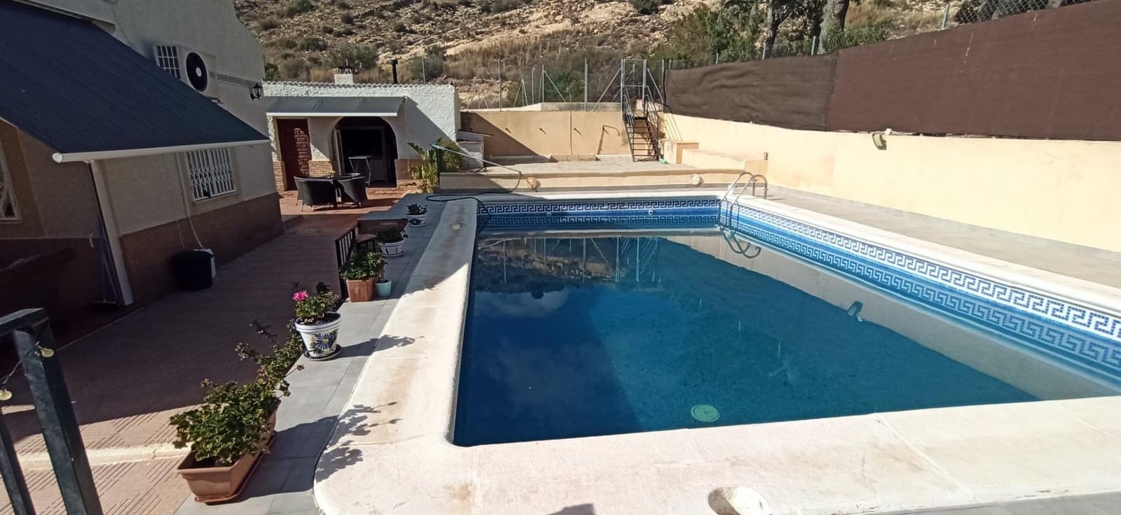 3 Zimmer Villa zu verkaufen in Elche / Elx mit Pool - 550.000 € (Ref: 8393144)
