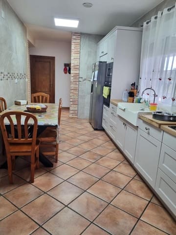 5 Zimmer Villa zu verkaufen in Playa Flamenca, Orihuela mit Pool - 450.000 € (Ref: 9218621)