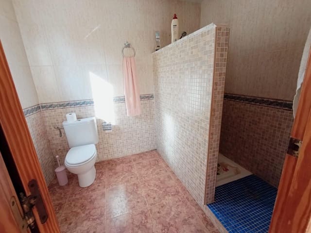 5 bedroom Villa for sale in Matola, Elche / Elx with pool - € 500,000 (Ref: 9218627)