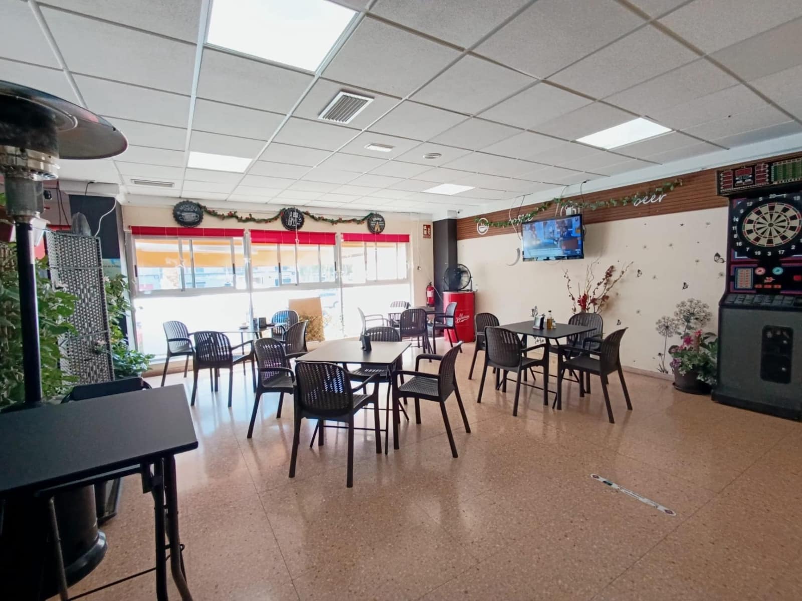 Bedrift til leie i Elche / Elx - € 1 100 (Ref: 9218630)