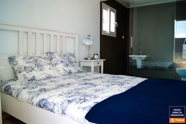 3 makuuhuone Huvila myytävänä paikassa Monte y Mar, Santa Pola mukana uima-altaan 
autotalli - 566 264 € (Ref: 9218633)