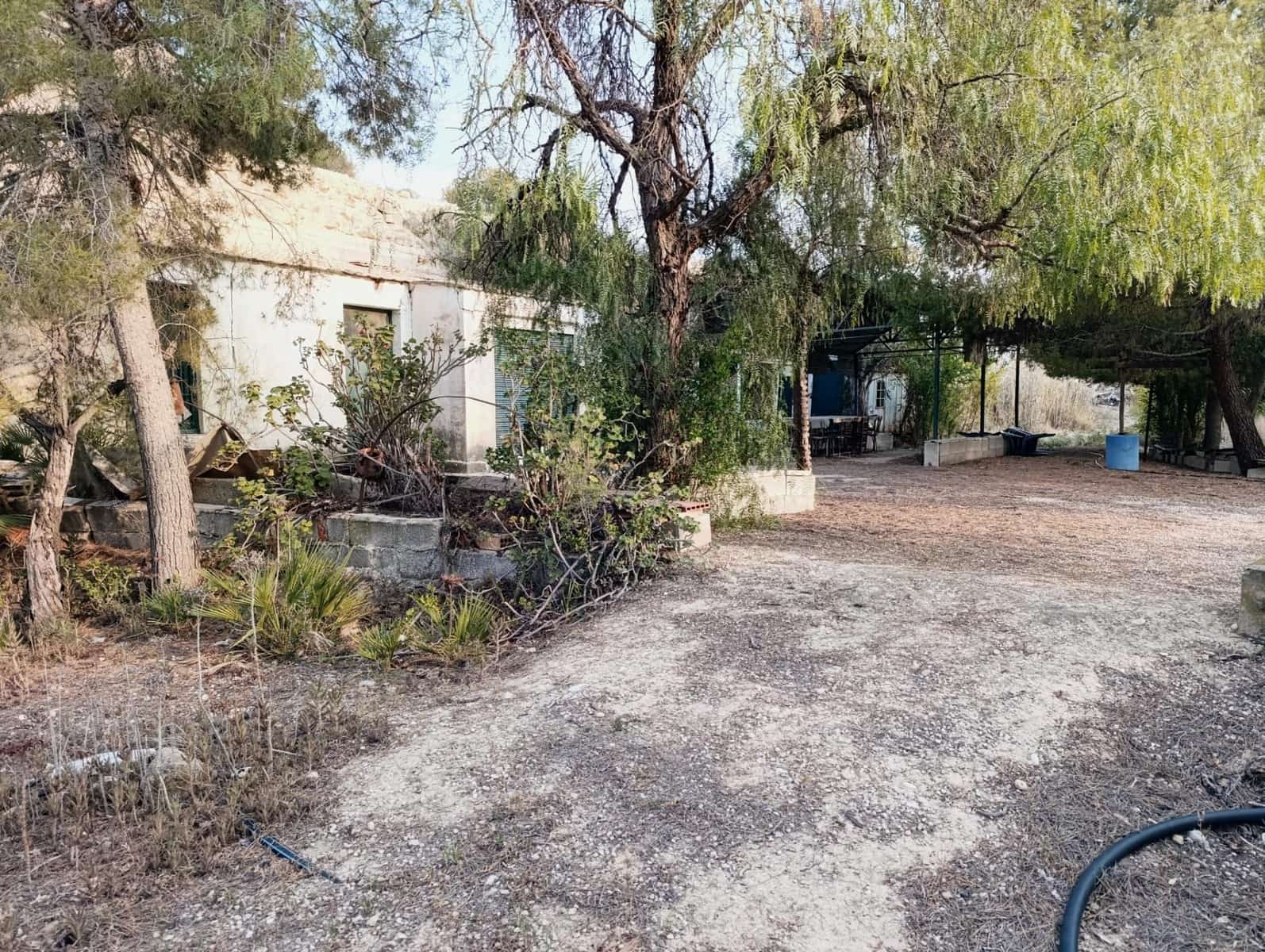 2 sypialnia Finka/Dom wiejski na sprzedaż w Elche / Elx - 130 000 € (Ref: 9218636)